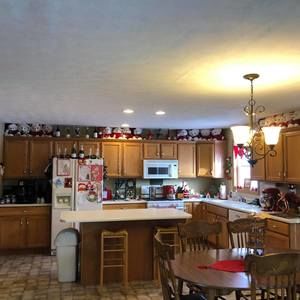 Meet your Posher, Carla